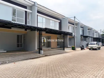 Casa Town House Pondok Gede