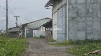 Dijual Gudang Komersial Harga Ekonomis - Kawasan Kyai Tambak Deres