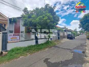 Dijual Rumah 2 Lantai di - Mendut Banyuwangi