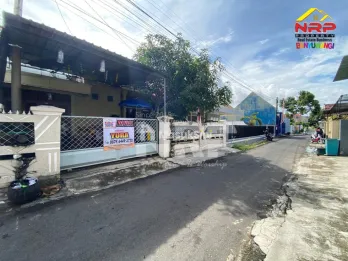 Dijual Rumah dan Kos Kosan di - Banyuwangi Kota