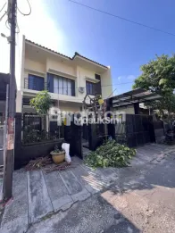 DIJUAL RUMAH LANTAI 2 DI JL.MANINJAU MALANG