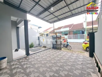 Dijual Rumah Second 300 jtan - Kebalenan Banyuwangi Kota