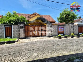 Dijual rumah second di - Tamanbaru Banyuwangi Kota