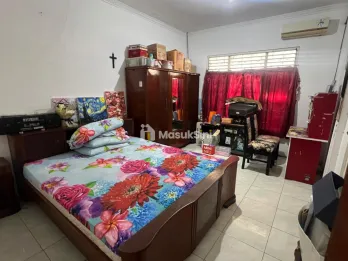 Jual Rumah Hitung tanah SHM Jalan Gundih dekat Demak, Ps Turi, cocok untuk Gudang area Bisnis