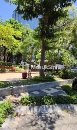 Jual Rumah Vintage Pusat Kota Dekat Panglima Sudirman, Tunjungan di Taman A