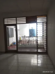 Peluang Emas! Rumah Usaha/Kantor di Lokasi Elite Darmo Indah, Surabay