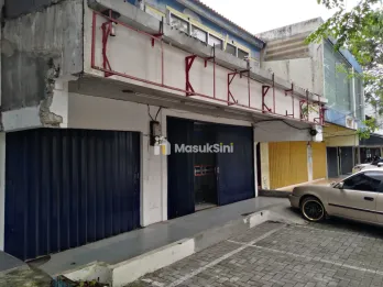 Peluang Emas! Rumah Usaha/Kantor di Lokasi Elite Darmo Indah, Surabay