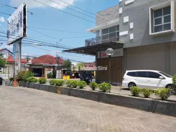 Ruko 2 lantai di Pinggir Jalan Slamet Riyadi Patrang Jember