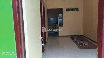Rumah 2 lantai 3KT di Landungsari Malang
