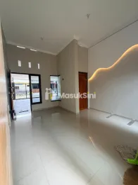 Rumah 2 lantai di Kebonsari Village Dekat ARMED Jember