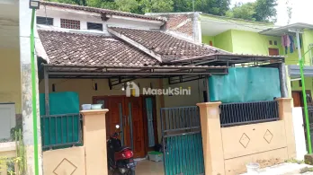 Rumah 2 lantai Di Perum Bedadung dekat Luminor Hotel