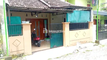 Rumah 2 lantai Di Perum Bedadung dekat Luminor Hotel