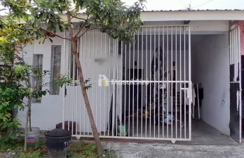 RUmah 2 lantai di Perumahan Muktisari Jember