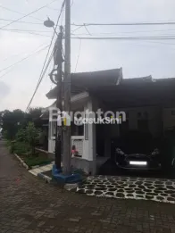 RUMAH 3KT DI PERUMAHAN PAKIS, DEKAT TOL