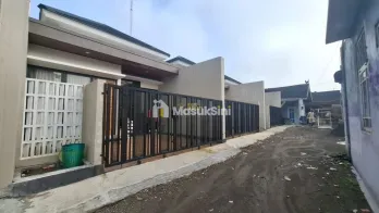 RUMAH BARU, MURAH DEKAT JALAN JOGJA DI KALASAN, SLEMAN