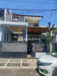 Rumah Batununggal Indah Luas 162 Dua Lantai