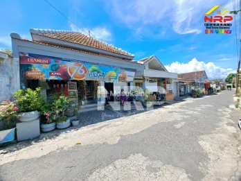 Rumah Full Furniture Dijual di Singonegaran Banyuwangi, Lokasi Strategis Pu