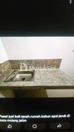 Rumah kost 16 kamar di blimbing malang(madewo apples)