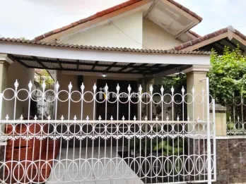 Rumah LT 250 dekat SMP 6 Jember dan Roxy Mall