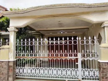 Rumah LT 250 dekat SMP 6 Jember dan Roxy Mall