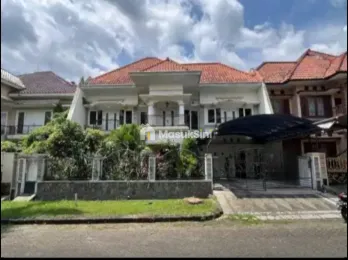 Rumah Mewah di Permata Jingga dekat UB dan Polinema