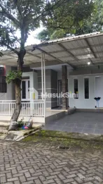 Rumah Minimalis dekat Wisata Sengkaling dan Bwalk Hotel