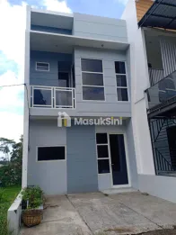 Rumah pinggir jalan Menuju Rembangan, Jember Cocok untuk Homestay