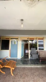 Rumah pojok 2 lantai dekat RSUD Soebandi Patrang Jember