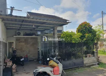 Rumah Pojok di dekat Jember Town Square Jl Tidar