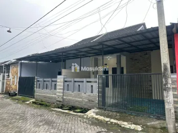 Rumah Siap Huni di Kebonsari Village dekat ARMED Jember