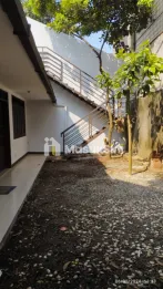 Rumah Strategis Antapani Bandung - Tanah 235m² (SHM)