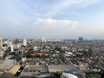 Apartemen Siap Huni 2 Kamar The Peak Surabaya