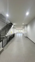 Dijual RUKAN MARINA BAY type Amsterdam di Jl. Jendral Sudirman, PIK 2