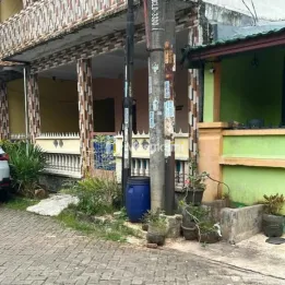 DIJUAL RUMAH DALAM KOMPLEK, TEMPAT STRATEGIS SERTIFIKAT SHM
