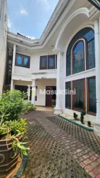 DIJUAL RUMAH JAKARTA SELATAN KEBAYORAN LAMA