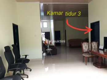 Dijual Rumah Kayu Putih