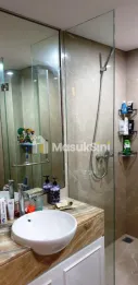 Kondominium The Peak Full Furnished di Tunjungan Plaza Surabaya