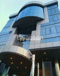GEDUNG OFFICE TOWER DI SURABAYA SELATAN