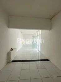 GUDANG BONUS TOKO & KANTOR DI PALAAN JALIBAR MALANG SELATAN