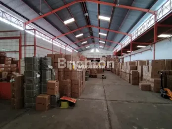 GUDANG KANTOR JALAN RAYA KARANGLO DEKAT EXIT TOL SINGOSARI KOTA MALANG