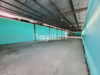 GUDANG LUAS DI PEKANBARU - JALUR LINTAS SUMATERA