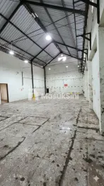 GUDANG STRATEGIS NOL JL RAYA GRIBIG MALANG DEKAT EXIT TOL SAWOJAJAR