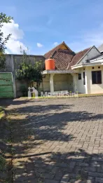 GUDANG STRATEGIS NOL JL RAYA GRIBIG MALANG DEKAT EXIT TOL SAWOJAJAR