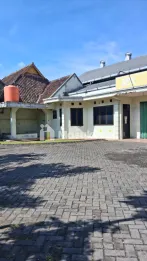 GUDANG STRATEGIS NOL JL RAYA GRIBIG MALANG DEKAT EXIT TOL SAWOJAJAR
