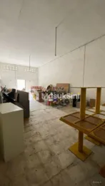 Gudang / Tempat Usaha Disewakan – Pinggir Jalan Raya, Kedung Cowek
