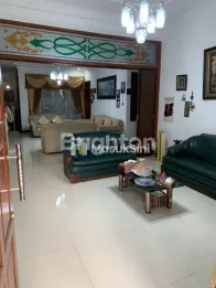 JUAL RUMAH BESAR 2 LANTAI DI DAERAH BUNGA2 SUHAT KOTA MALANG
