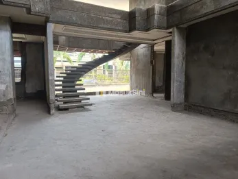 jual rumah mewah setengah jadi Darmo harapan surabaya