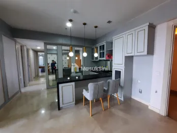 One Icon Residence &ndash; Luxury Apartment Akses Tunjungan Plaza