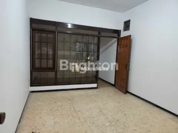 PROPERTI STRATEGIS DI TIDAR MALANG &ndash; LUAS, IDEAL KANTOR & USAHA