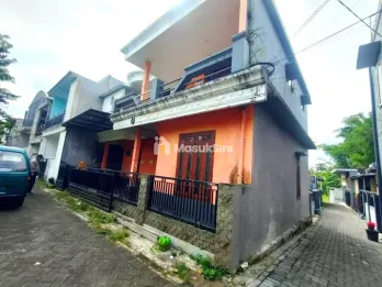 Rumah 2 Lantai Dijual Raya Dermo GG. Kamidin Dau Kab Malang